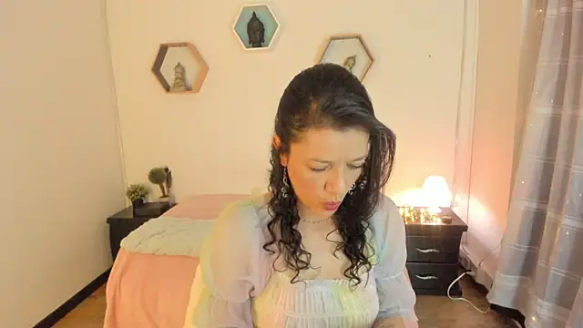 Snapshot of Paloma_victory chatting on 25, 11, 2025 Paloma victory online show from 25, 11, 2025