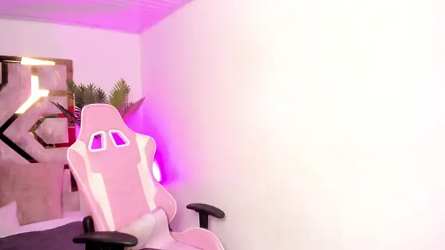 Anny osorio online show from 5, 2, 2025