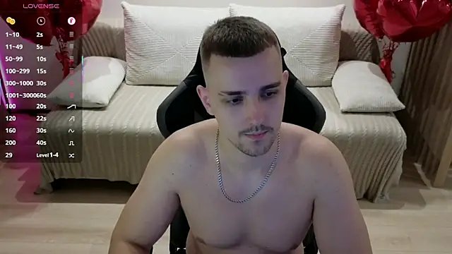 Larstar01 online show from 29, 10, 2025