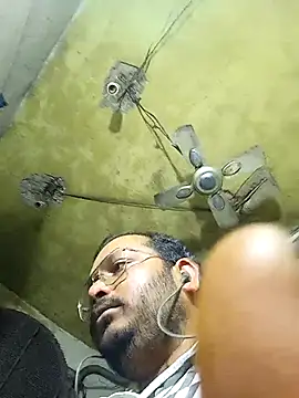 DeepakXxxR86 online show from 11, 1, 2026