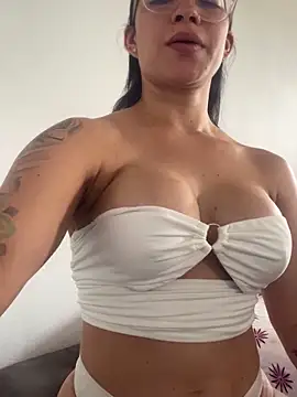 lulu kis online show from 14, 12, 2025