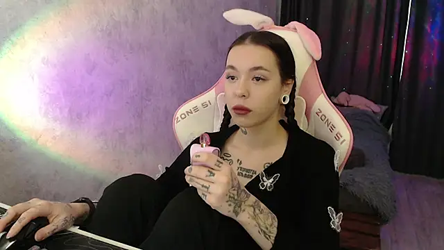 Snapshot of naughty_dakota chatting on 2, 2, 2026 naughty dakota online show from 2, 2, 2026