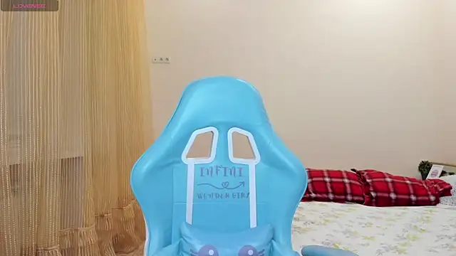 Snapshot of BarbaraKiss chatting on 19, 12, 2024 BarbaraKiss online show from 19, 12, 2024