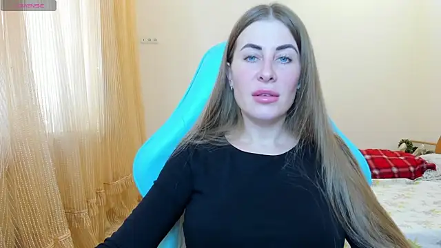 Snapshot of BarbaraKiss chatting on 5, 1, 2025 BarbaraKiss online show from 5, 1, 2025