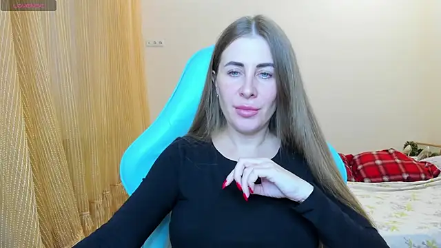 Snapshot of BarbaraKiss chatting on 8, 1, 2025 BarbaraKiss online show from 8, 1, 2025