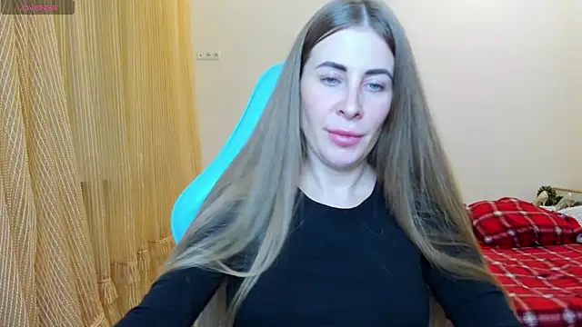 Snapshot of BarbaraKiss chatting on 9, 1, 2025 BarbaraKiss online show from 9, 1, 2025