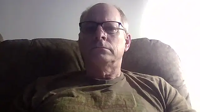 Snapshot of pjkrun66 chatting on 11, 11, 2025 pjkrun66 online show from 11, 11, 2025