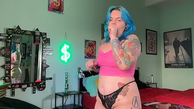 CherryBombBomb online show from 3, 12, 2025