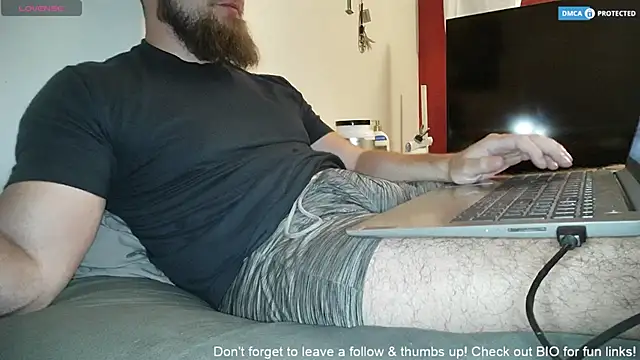 dikdowndaddy online show from 15, 6, 2026