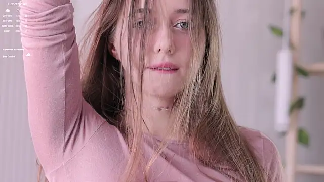  Pretty Doll  online show from 15, 3, 2026