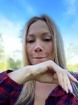 LavenderHot online show from 2, 6, 2026