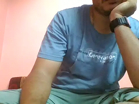 Snapshot of naughtymike0007 chatting on 13, 10, 2025 naughtymike0007 online show from 13, 10, 2025