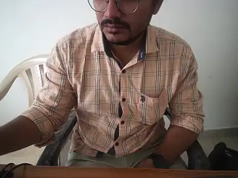 Snapshot of naughtymike0007 chatting on 29, 10, 2025 naughtymike0007 online show from 29, 10, 2025