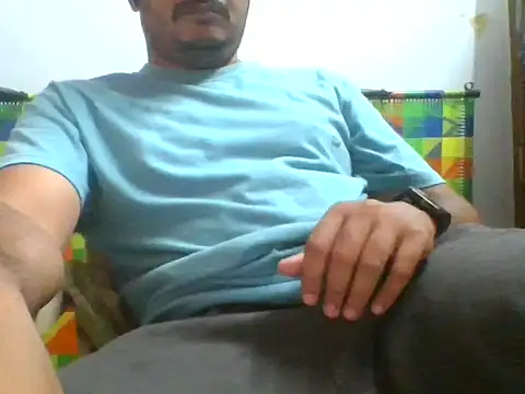 Snapshot of naughtymike0007 chatting on 20, 11, 2025 naughtymike0007 online show from 20, 11, 2025