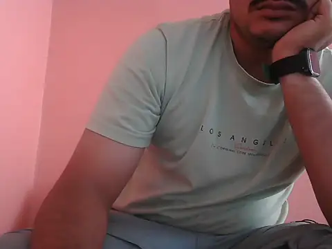 Snapshot of naughtymike0007 chatting on 3, 3, 2026 naughtymike0007 online show from 3, 3, 2026