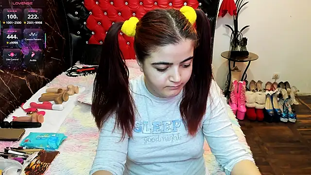 Anasunshine12 online show from 14, 2, 2025