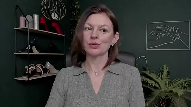 VivianWILD online show from 19, 11, 2025