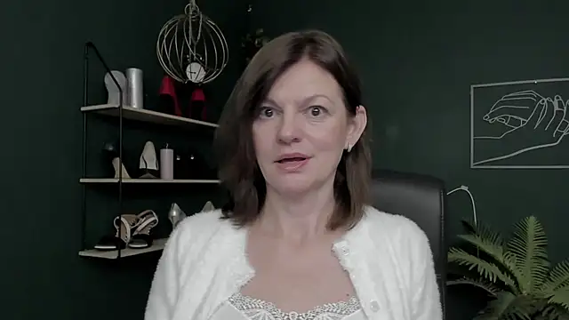 VivianWILD online show from 26, 11, 2025