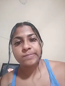 Snapshot of Giselabrunette25 chatting on 2, 6, 2026 Giselabrunette25 online show from 2, 6, 2026