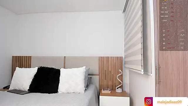 MalejaDiaz  online show from 14, 1, 2026