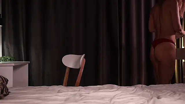 Snapshot of AnnittaStar chatting on 12, 12, 2024 AnnittaStar online show from 12, 12, 2024