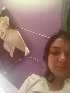 itzcheyduh online show from 14, 10, 2025