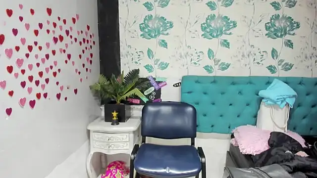 LindaBreeS online show from 6, 3, 2025