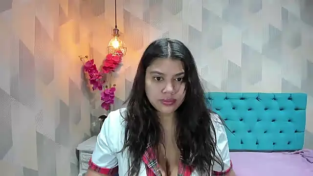 Snapshot of LindaBreeS chatting on 29, 6, 2026 LindaBreeS online show from 29, 6, 2026
