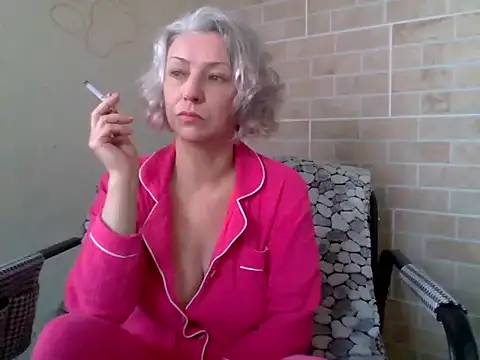 Lorie Carrie online show from 31, 3, 2026