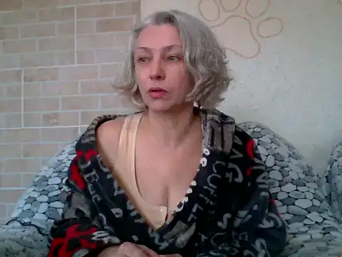 Lorie Carrie online show from 23, 4, 2026