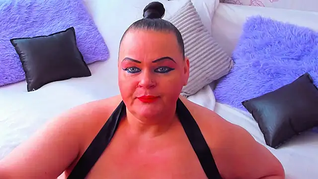 Snapshot of MilanaBiegert chatting on 23, 2, 2025 MilanaBiegert online show from 23, 2, 2025