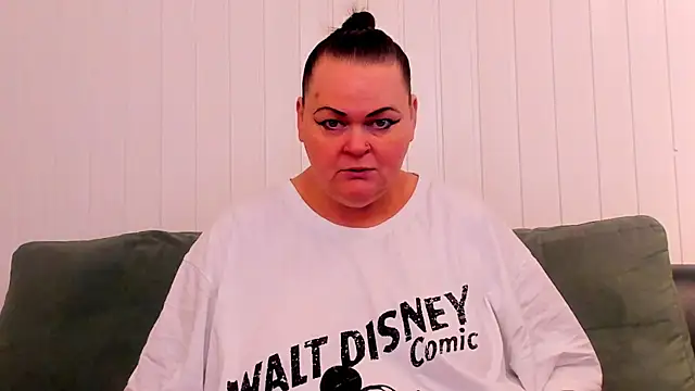 MilanaBiegert online show from 11, 2, 2026