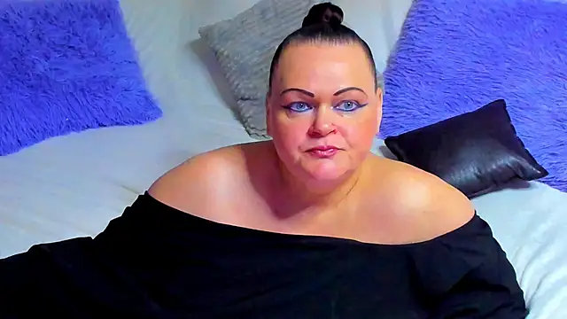 MilanaBiegert online show from 13, 5, 2026