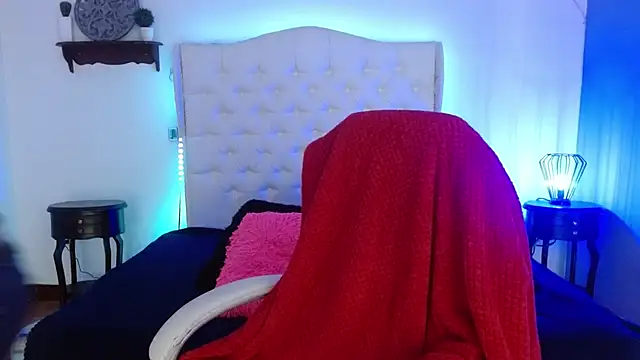 elena detroya online show from 8, 1, 2025