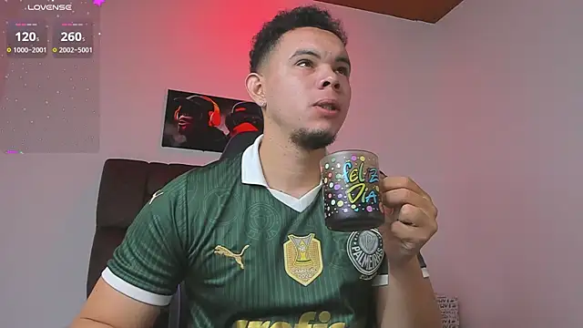 Snapshot of jhotta_fox chatting on 14, 9, 2025 jhotta fox online show from 14, 9, 2025