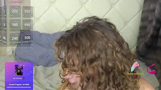 Snapshot of YesPussyClover chatting on 30, 9, 2025 YesPussyClover online show from 30, 9, 2025