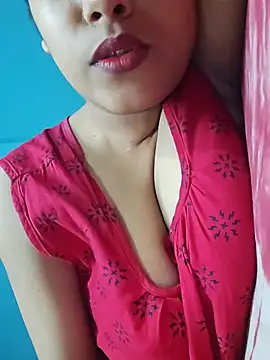 sexyindi couple online show from 30, 5, 2026