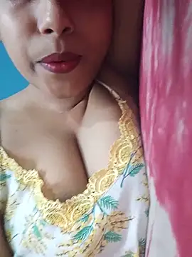 sexyindi couple online show from 1, 6, 2026