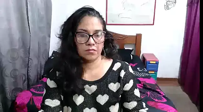 Snapshot of Mistresskloe01 chatting on 10, 1, 2025 Mistresskloe01 online show from 10, 1, 2025