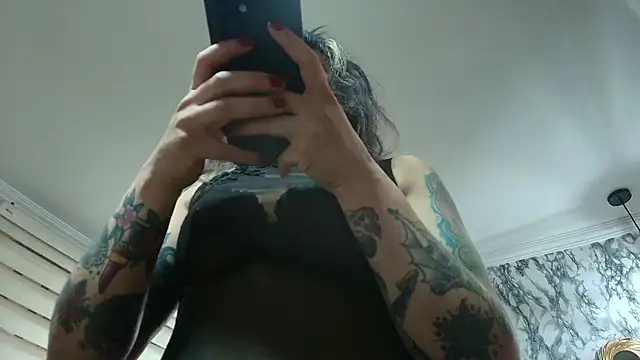 Naughty Kittenm online show from 14, 11, 2025