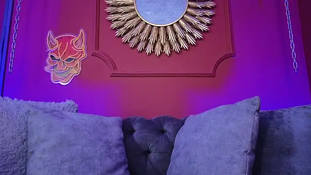 Julieta Russell online show from 20, 11, 2025