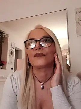 Snapshot of kikkastar chatting on 15, 1, 2025 kikkastar online show from 15, 1, 2025