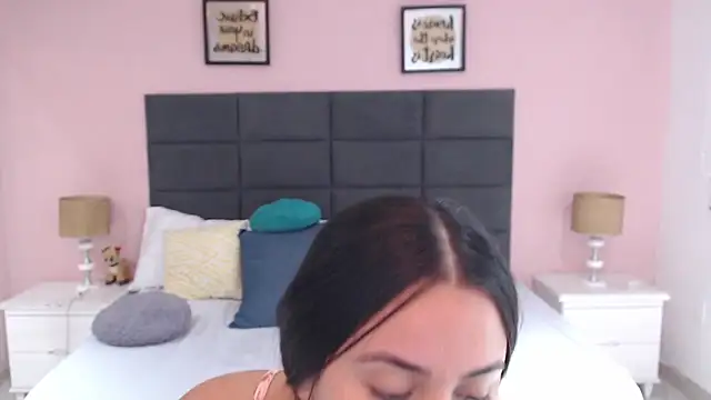 Snapshot of MadisonJenner chatting on 20, 1, 2025 MadisonJenner online show from 20, 1, 2025