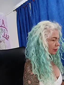 freyadevil333 online show from 14, 7, 2026
