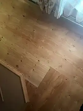 Linahlove online show from 23, 2, 2025