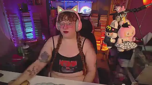 FatVeronica online show from 31, 7, 2026