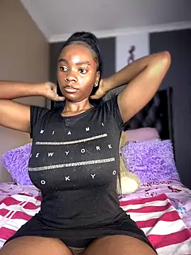 Candy-Heart online show from 13, 11, 2025