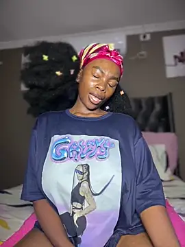 Candy-Heart online show from 2, 3, 2026