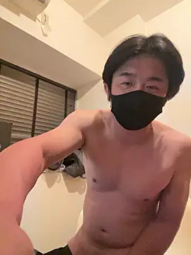 Snapshot of MTKIK chatting on 5, 12, 2025 MTKIK online show from 5, 12, 2025