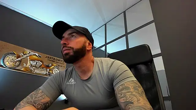 AronGrant online show from 8, 2, 2025